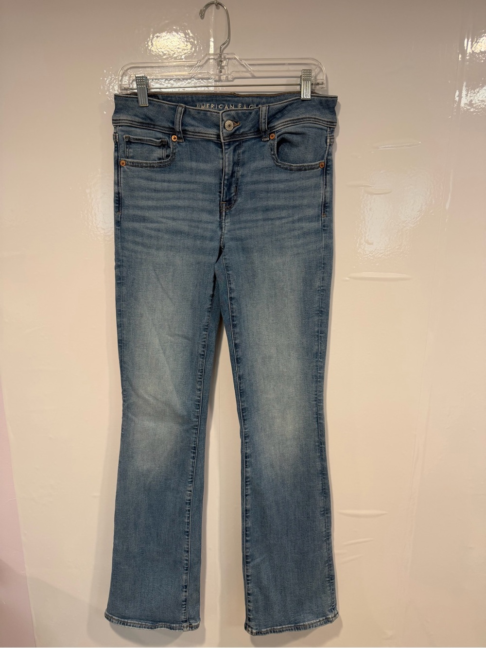 American Eagle Outfitters‎ Women’s Mid-Rise Light Blue Bootcut Jeans